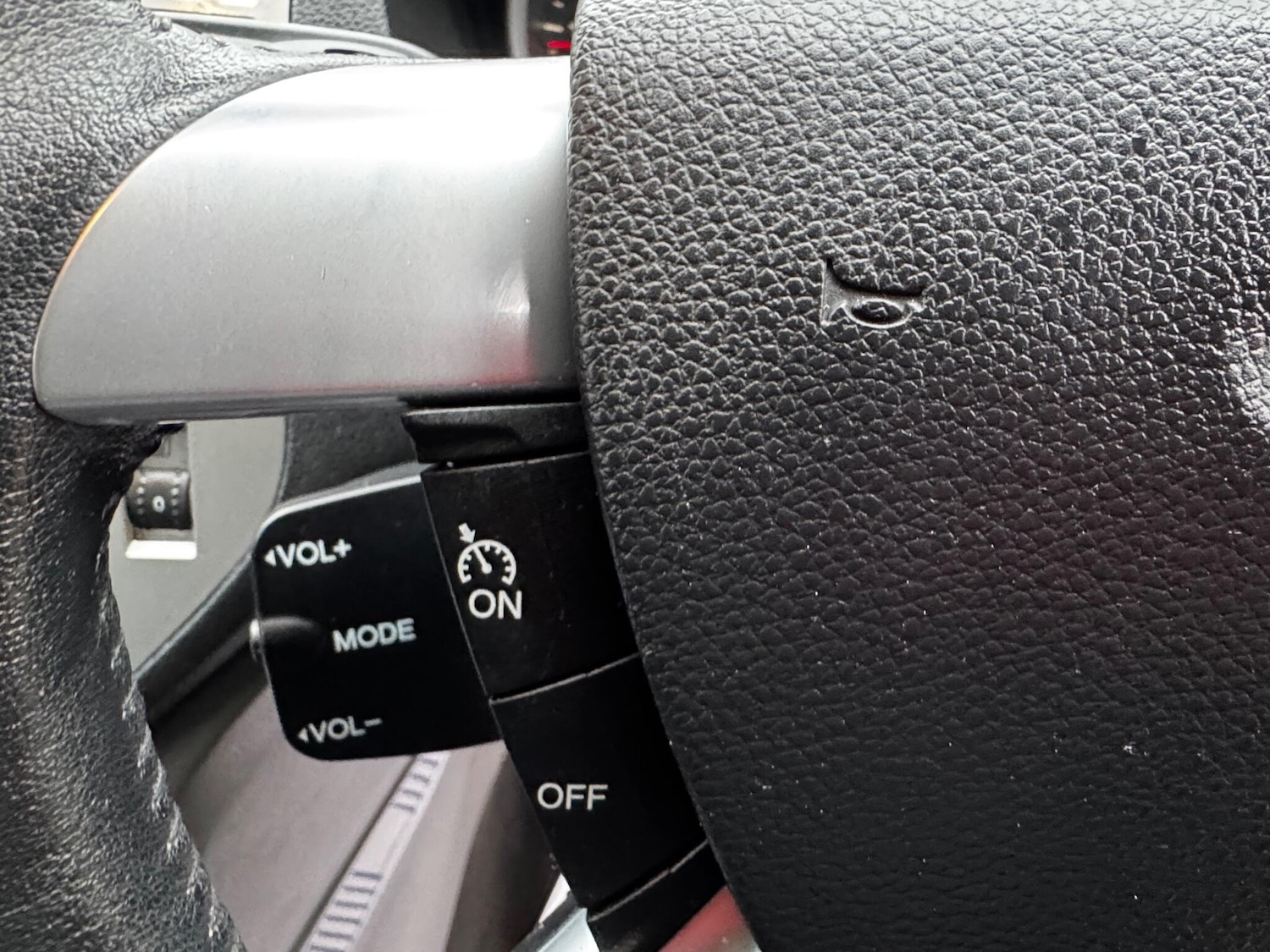 Used Ford C-Max 2010 for sale - 77396660: Photo 25