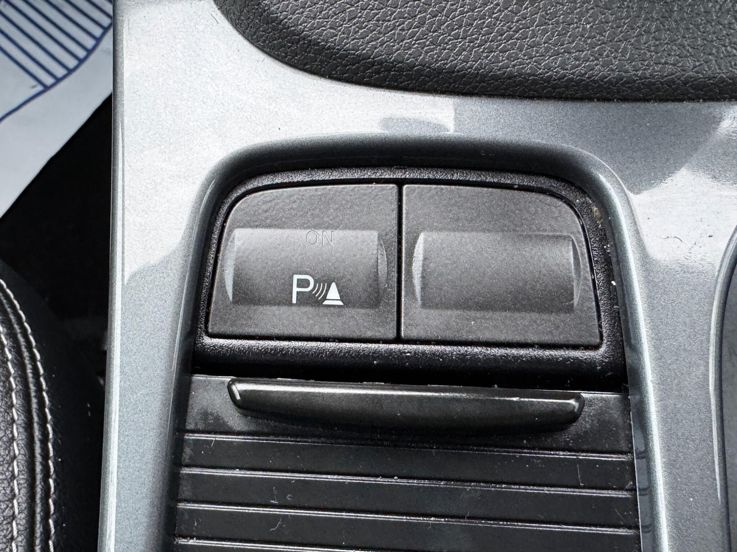 Used Ford C-Max 2010 for sale - 77396660: Photo 35