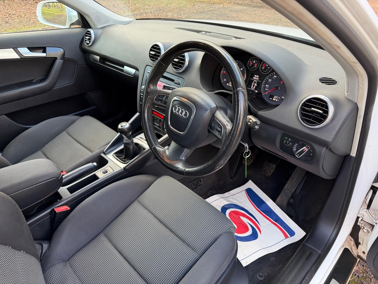 Used Audi A3 2010 for sale - 77052488: Photo 16