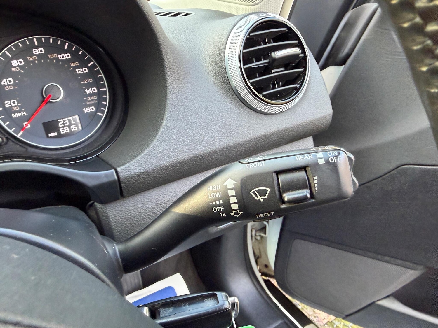 Used Audi A3 2010 for sale - 77052488: Photo 31