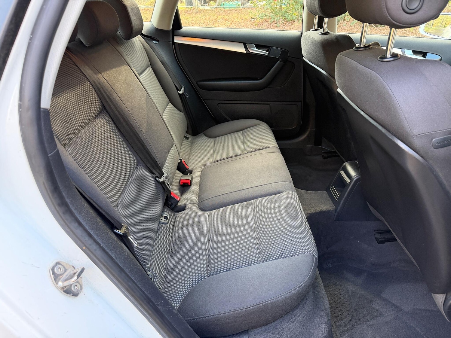 Used Audi A3 2010 for sale - 77052488: Photo 4