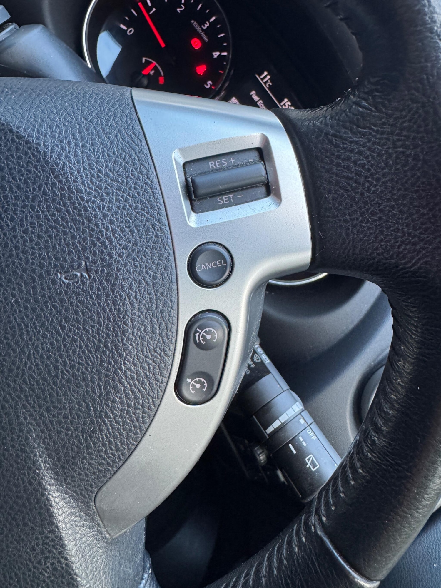 Used Nissan Qashqai 2010 for sale - 77396319: Photo 24