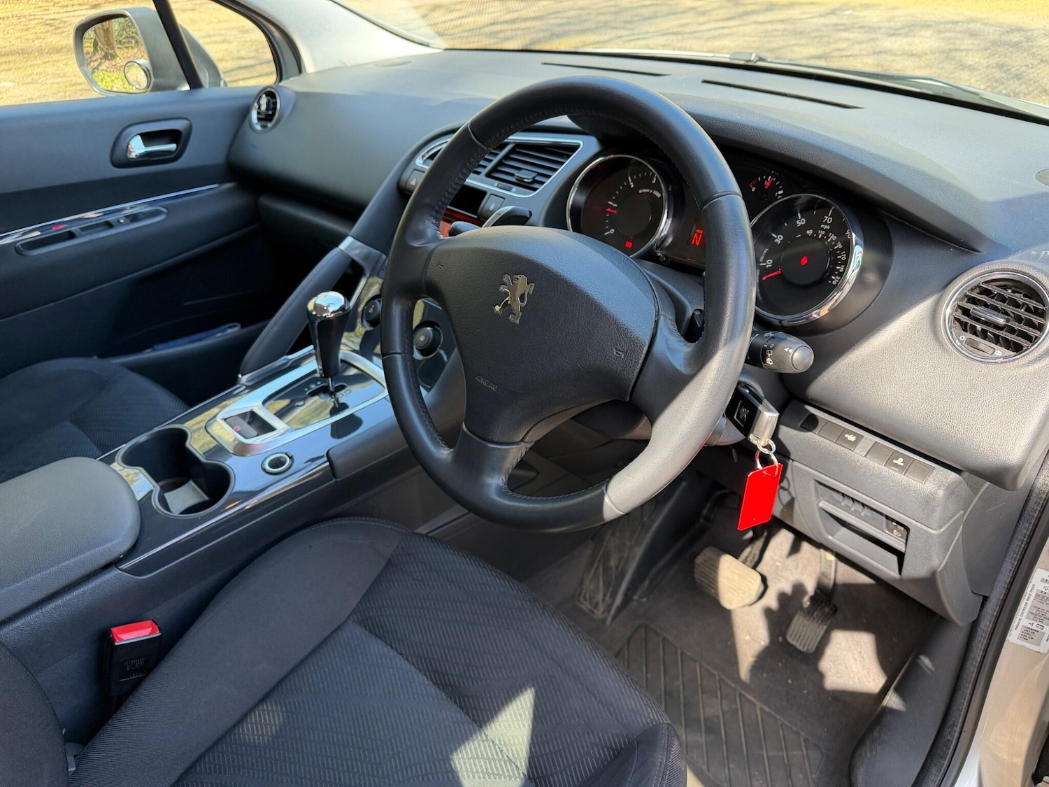 Used Peugeot 3008 2011 for sale - 78148073: Photo 15