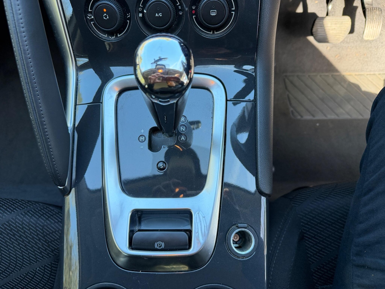 Used Peugeot 3008 2011 for sale - 78148073: Photo 25