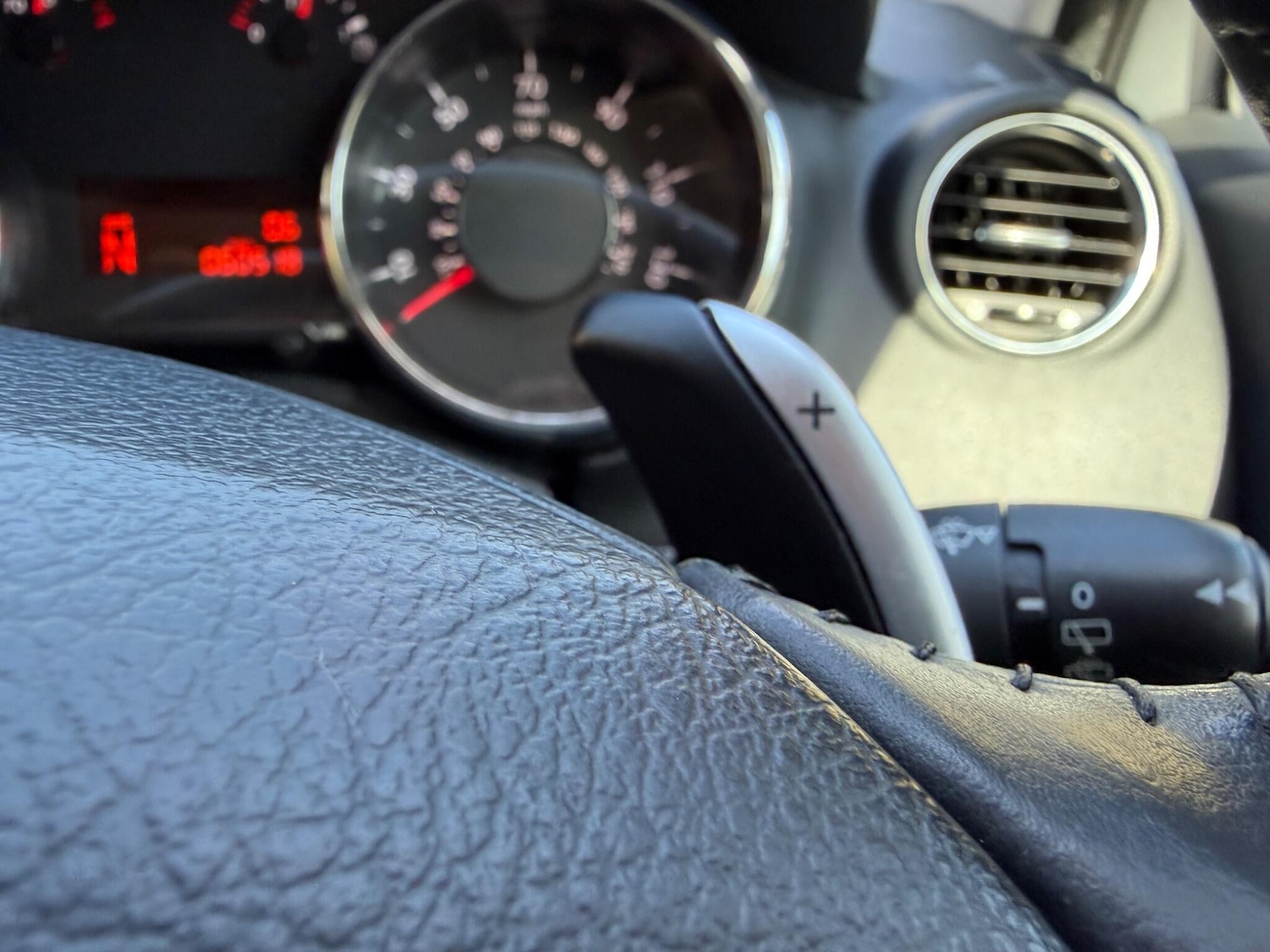 Used Peugeot 3008 2011 for sale - 78148073: Photo 31