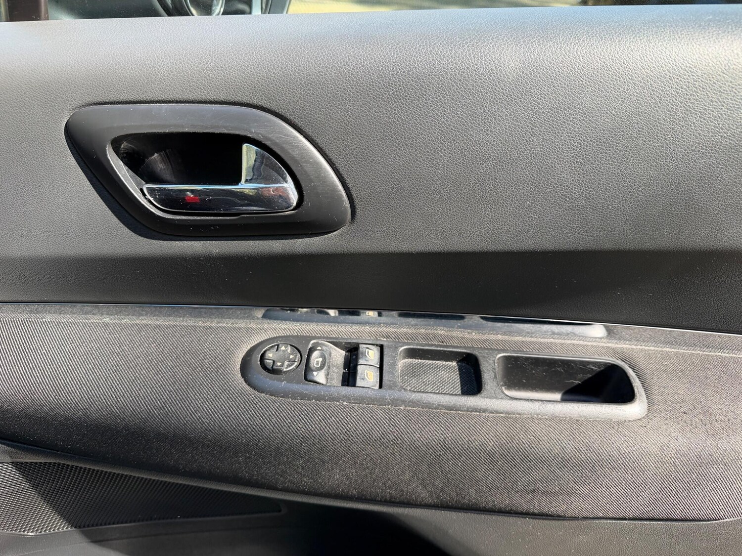 Used Peugeot 3008 2011 for sale - 78148073: Photo 36