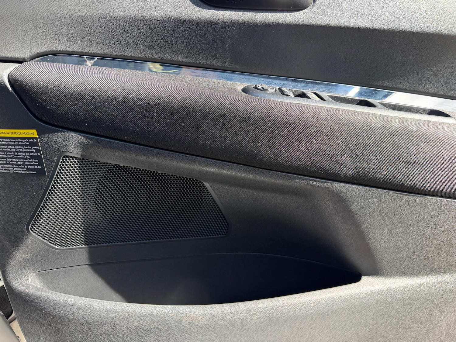 Used Peugeot 3008 2011 for sale - 78148073: Photo 37