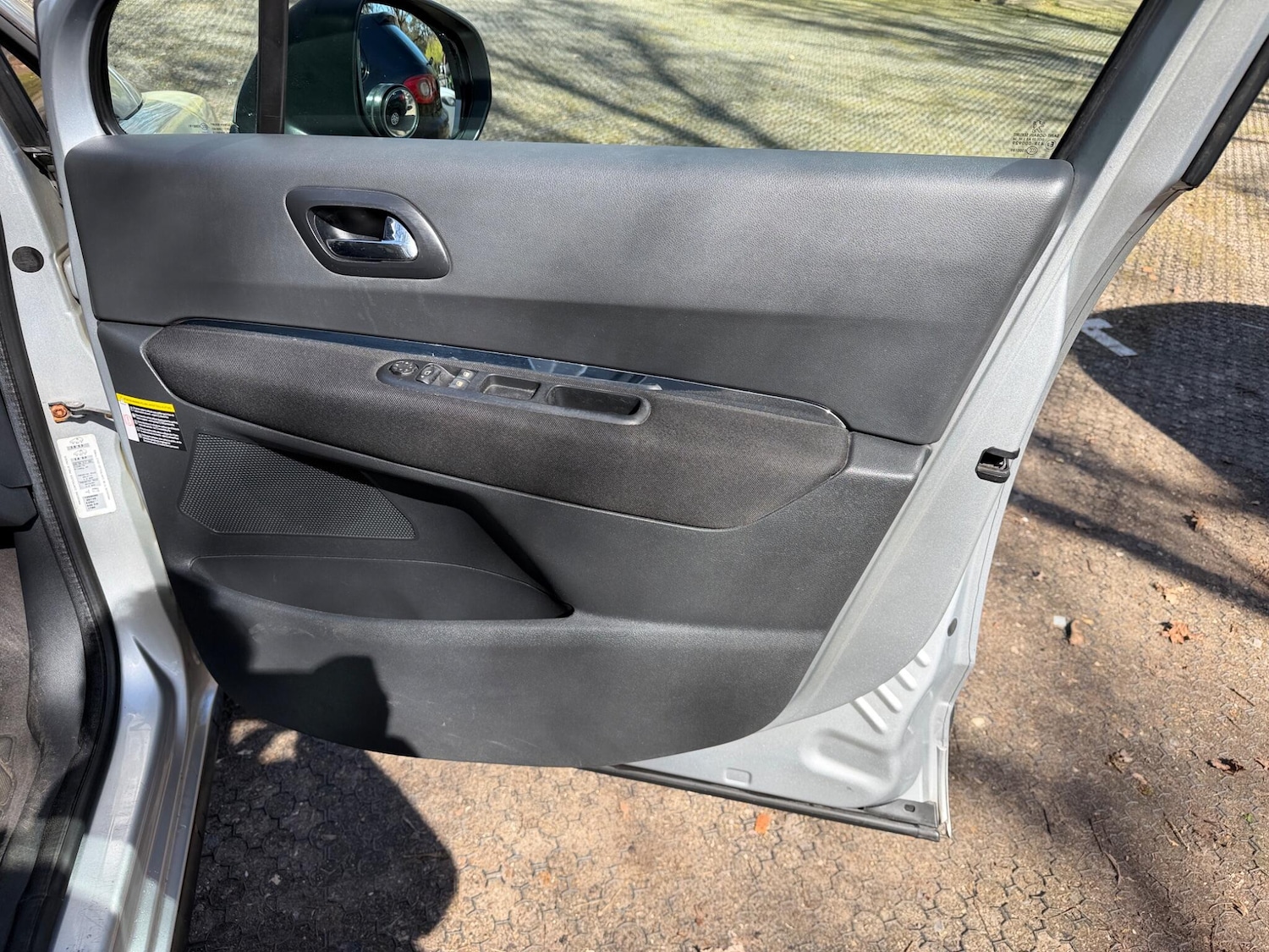 Used Peugeot 3008 2011 for sale - 78148073: Photo 40