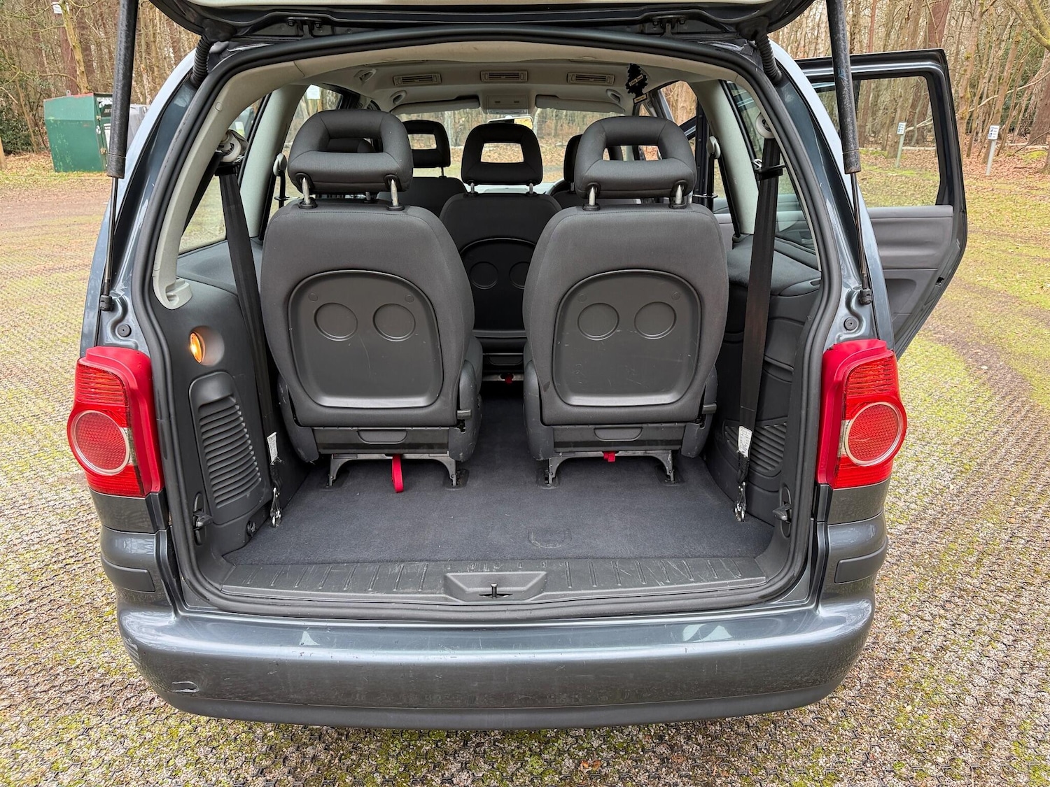 Used Volkswagen Sharan 2007 for sale - 77267245: Photo 33