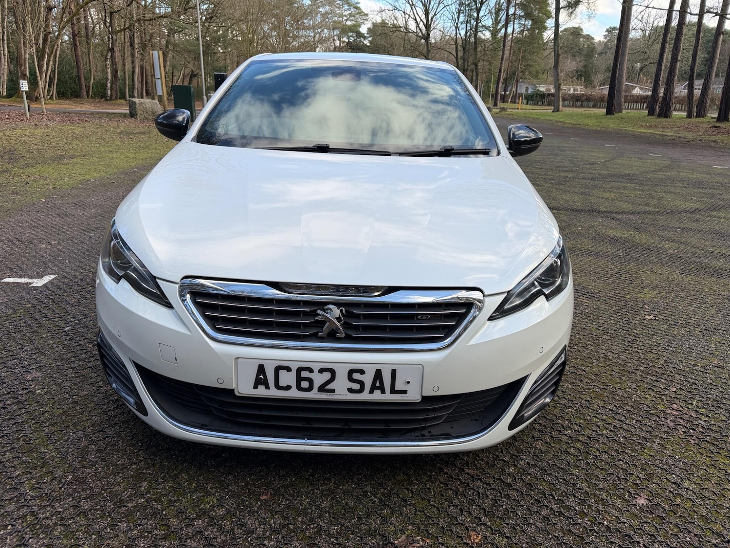 Used Peugeot 308 2015 for sale - 77456499: Photo 10