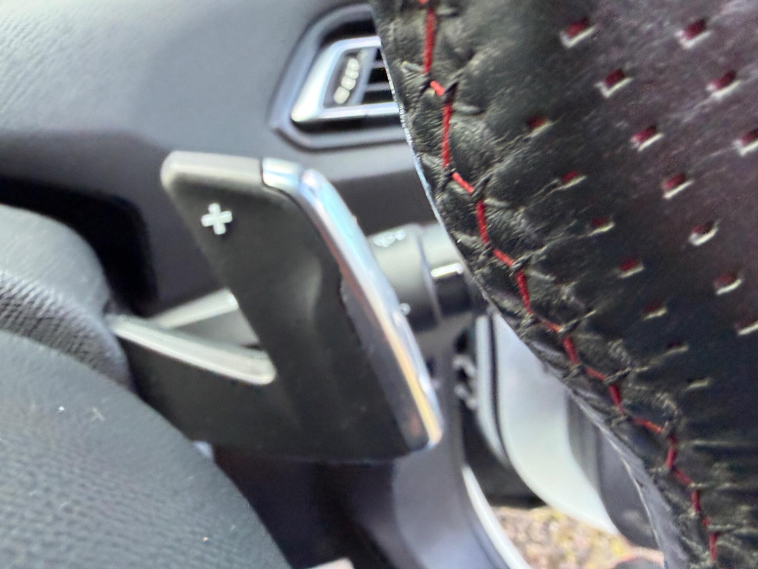 Used Peugeot 308 2015 for sale - 77456499: Photo 29