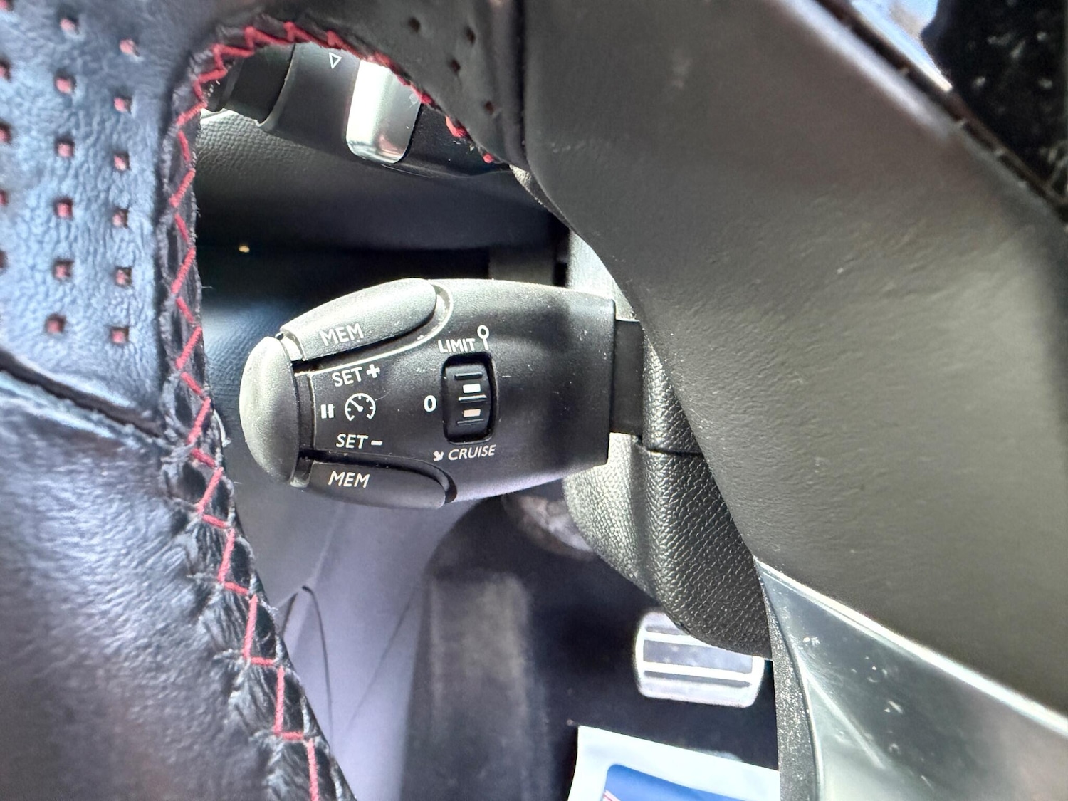 Used Peugeot 308 2015 for sale - 77456499: Photo 31