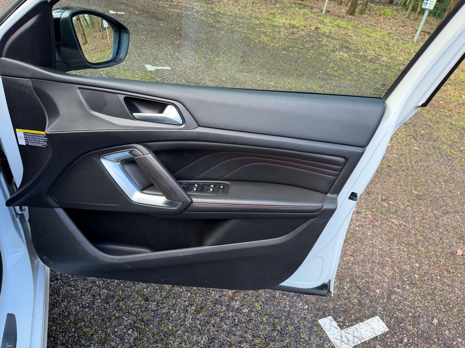 Used Peugeot 308 2015 for sale - 77456499: Photo 52