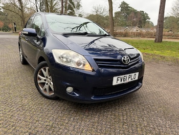 Toyota Auris feature image