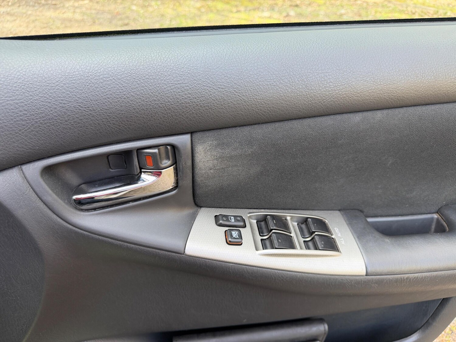 Used Toyota Corolla 2006 for sale - 78157094: Photo 35