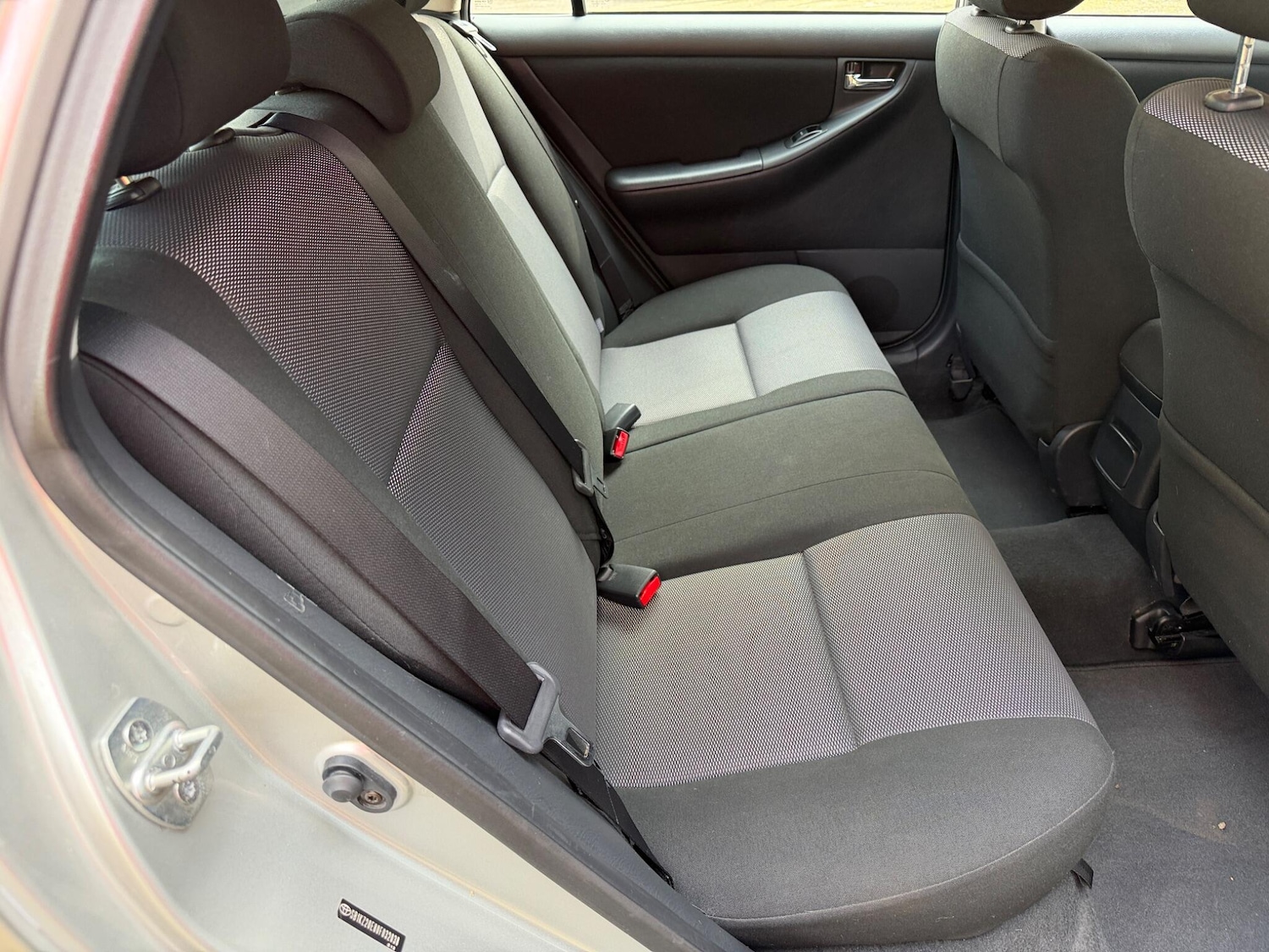 Used Toyota Corolla 2006 for sale - 78157094: Photo 4