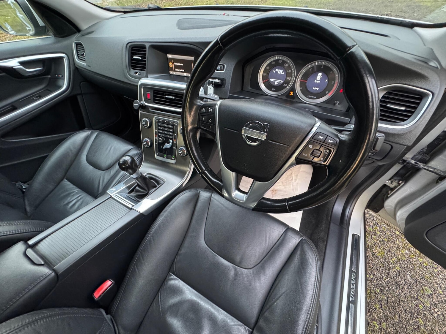 Used Volvo S60 2013 for sale - 77612035: Photo 18