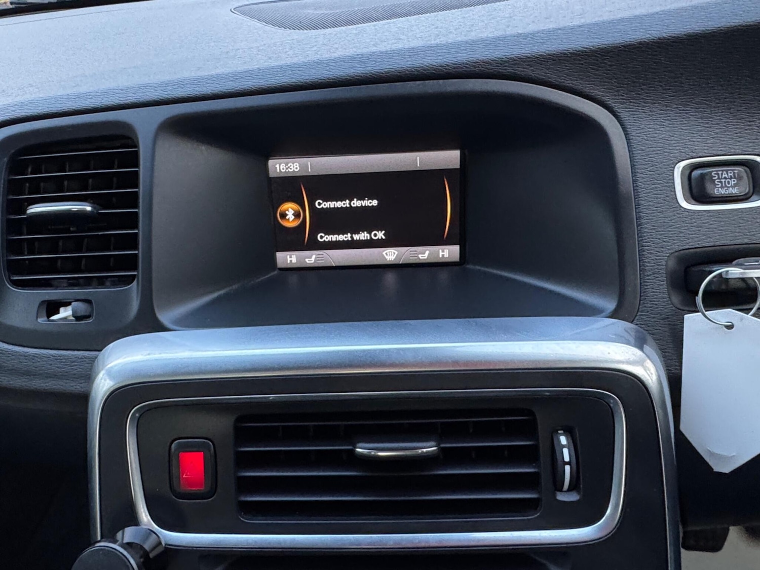 Used Volvo S60 2013 for sale - 77612035: Photo 37