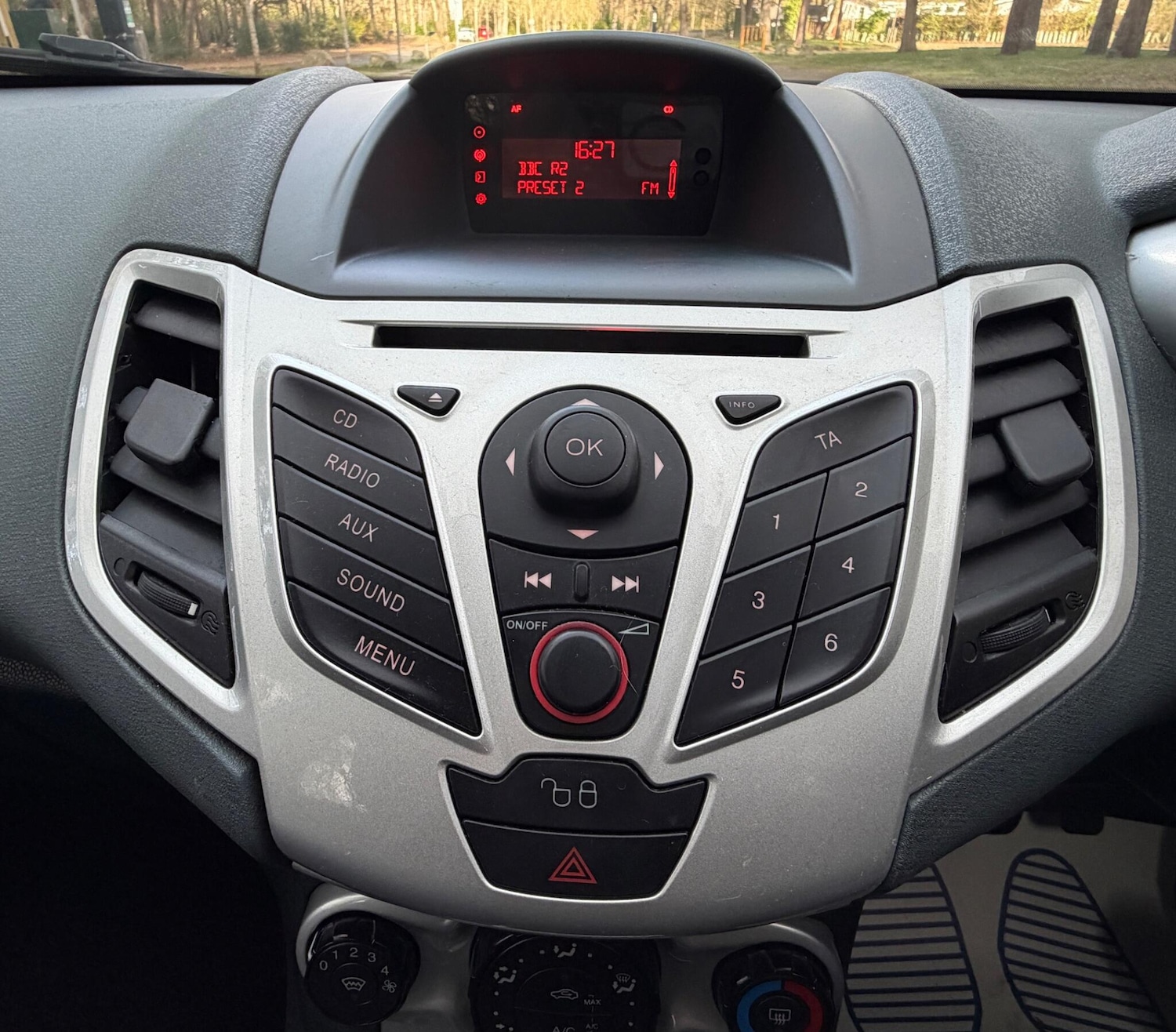 Used Ford Fiesta for sale - 78062880: Photo 38