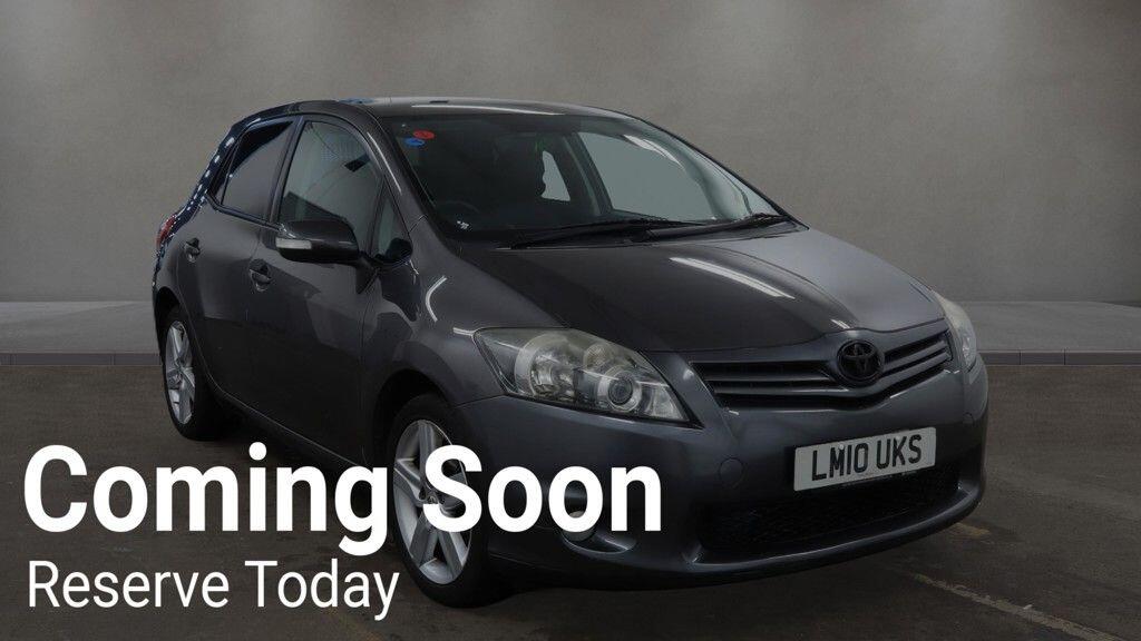 Used Toyota Auris 2010 for sale - 77798965: Photo 2