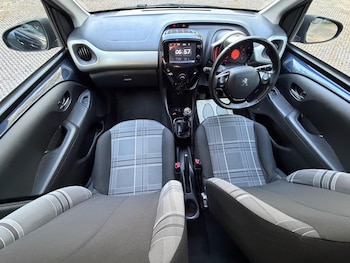 Used Peugeot 108 2016 for sale - 79039489: Photo