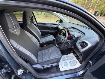Used Peugeot 108 2016 for sale - 79039489: Photo