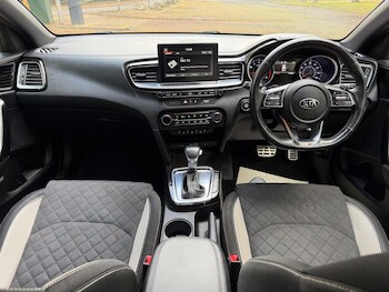 Used Kia Ceed 2019 for sale - 78946127: Photo