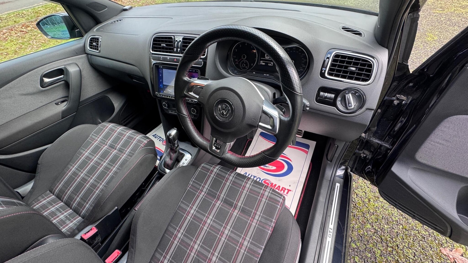 Used Volkswagen Polo for sale - 77109659: Photo 3