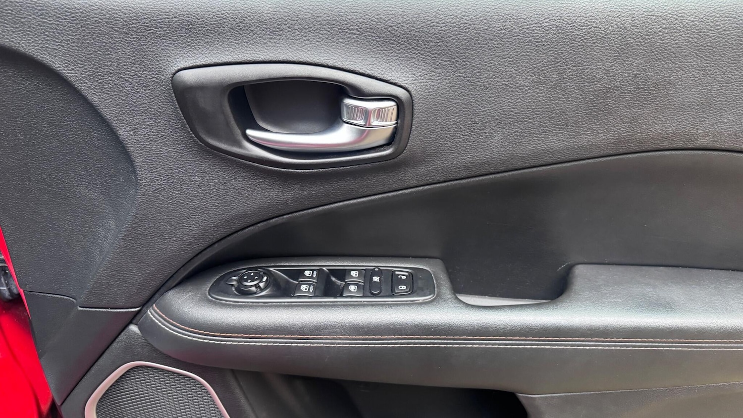 Used Jeep Compass 2019 for sale - 77040387: Photo 26