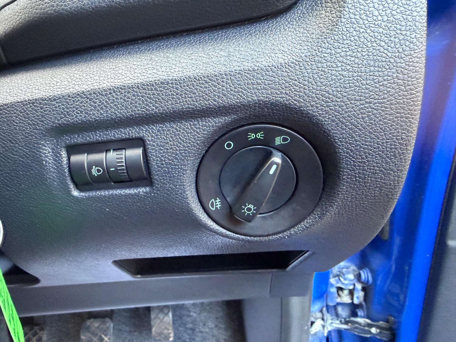 Used Skoda Fabia 2010 for sale - 77238442: Photo 34