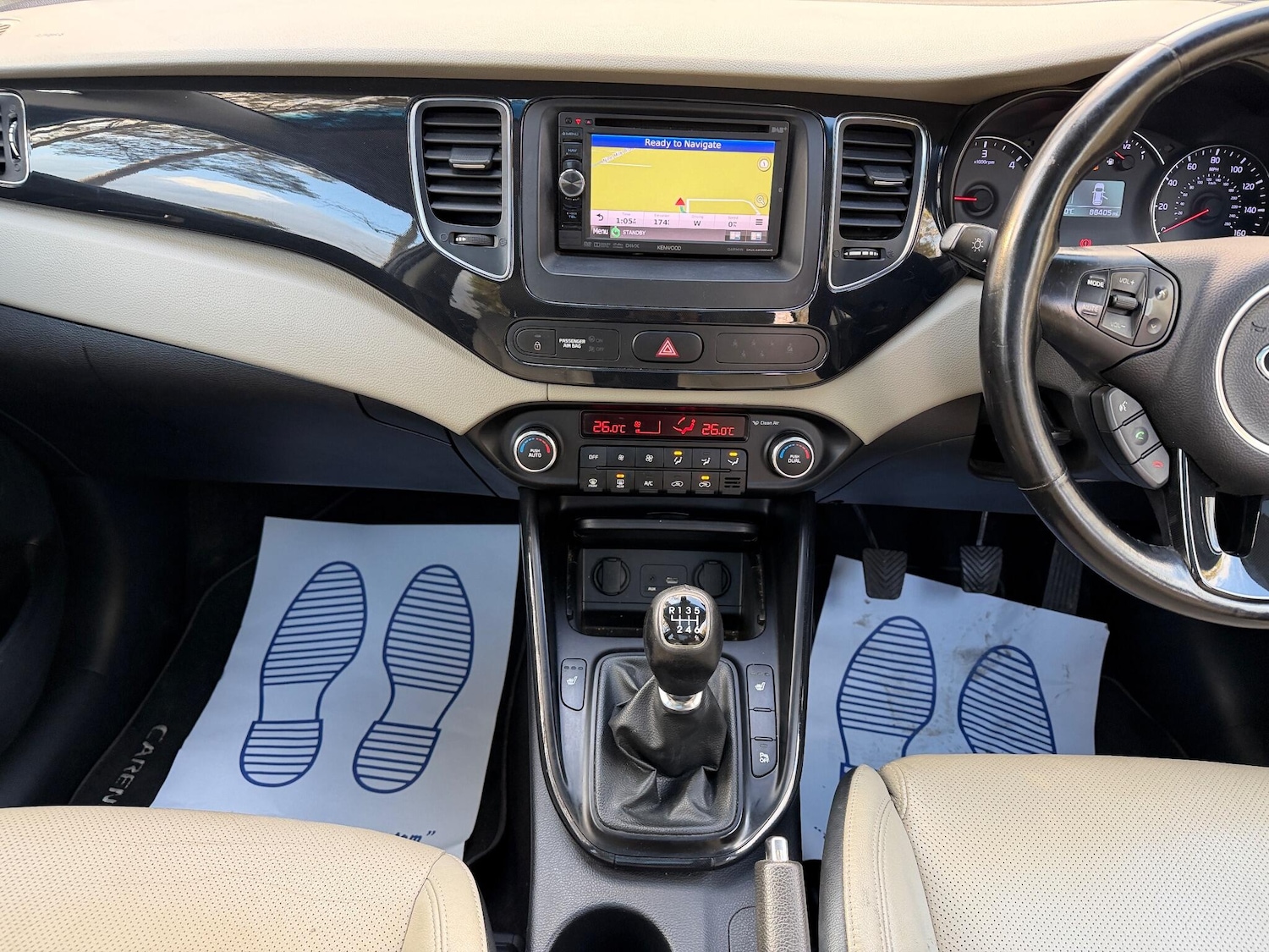 Used Kia Carens 2014 for sale - 77109074: Photo 35