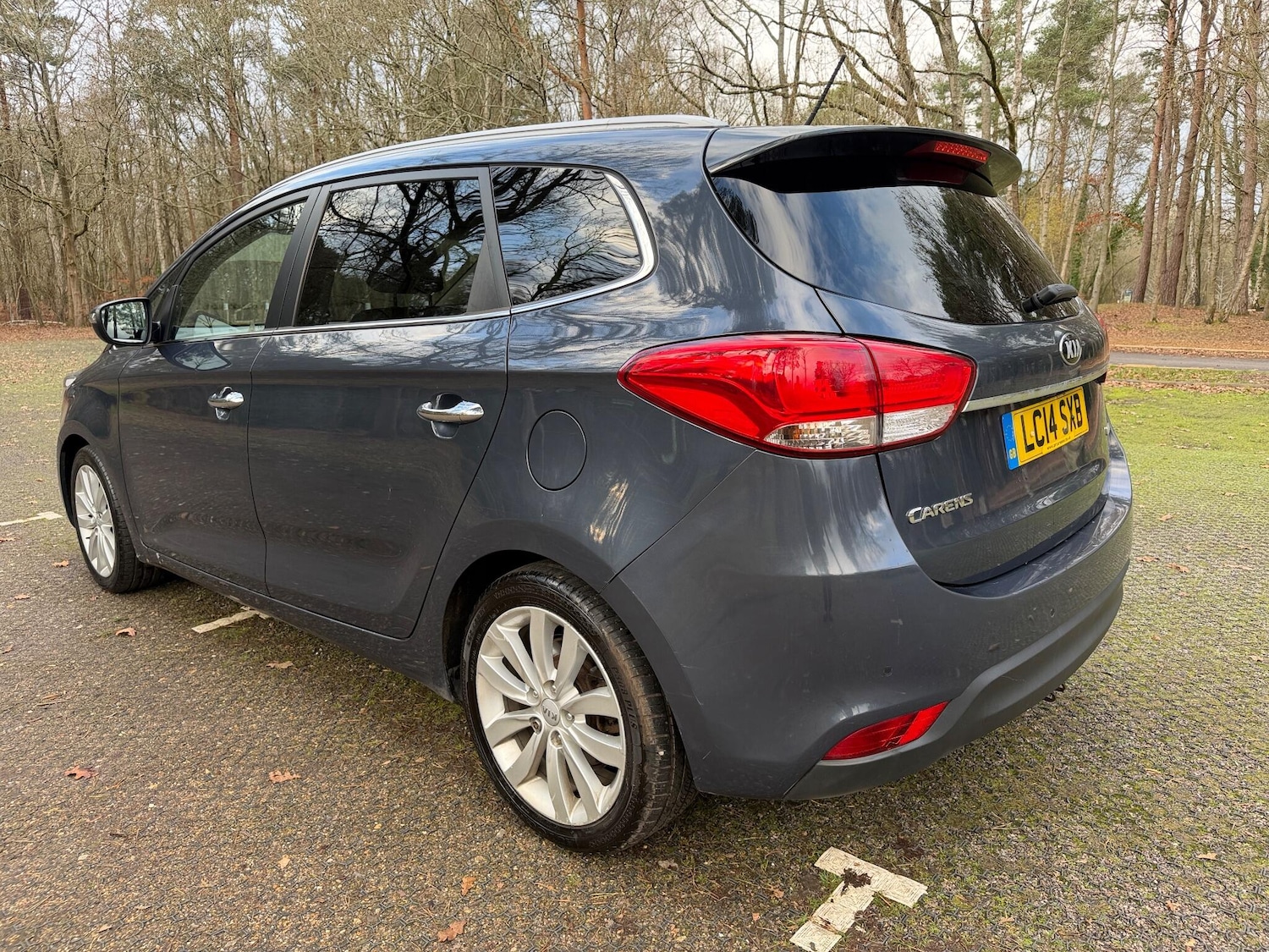 Used Kia Carens 2014 for sale - 77109074: Photo 5