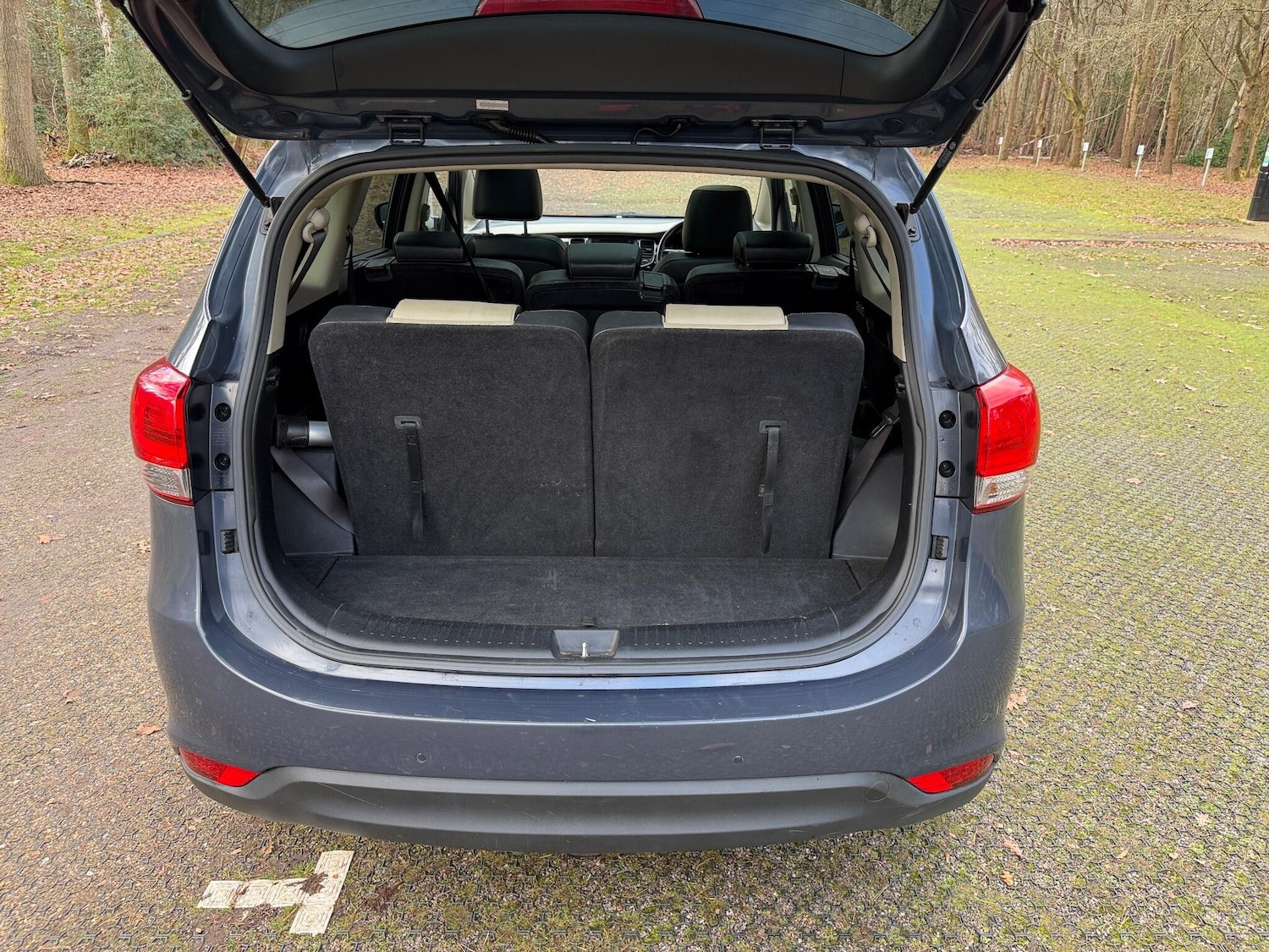 Used Kia Carens 2014 for sale - 77109074: Photo 53