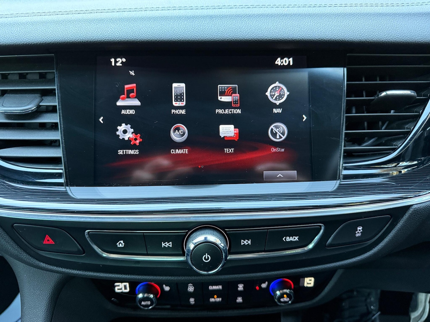 Used Vauxhall Insignia 2017 for sale - 77040841: Photo 24