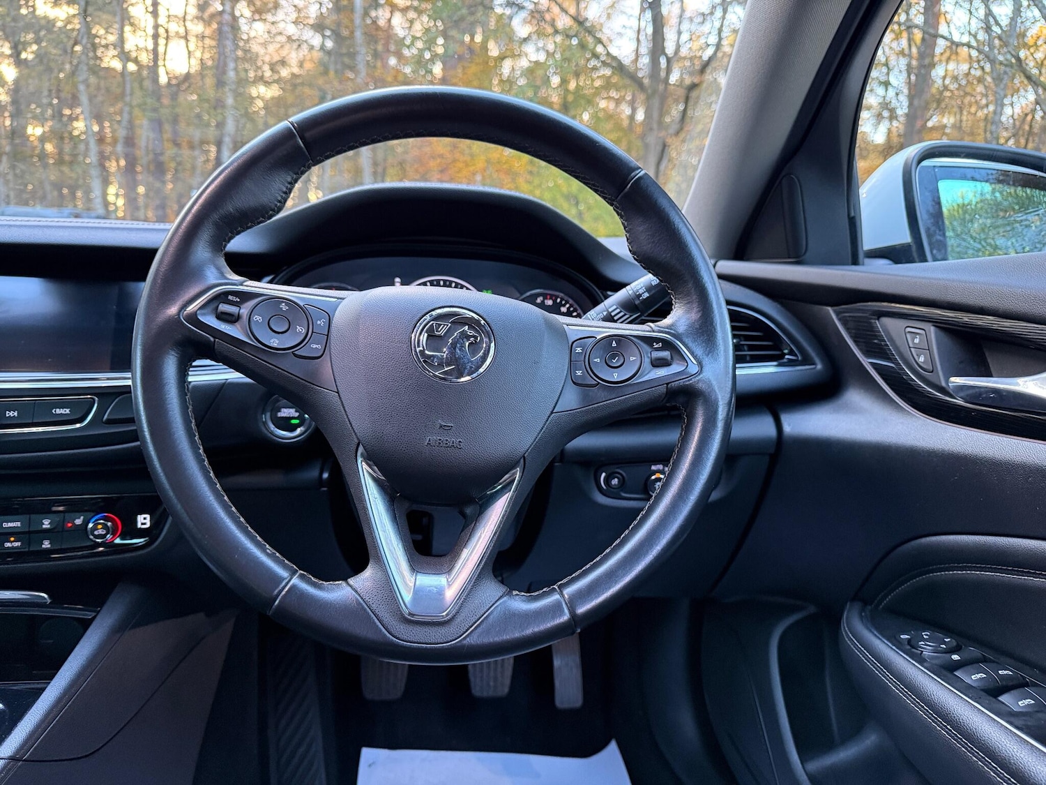 Used Vauxhall Insignia 2017 for sale - 77040841: Photo 29