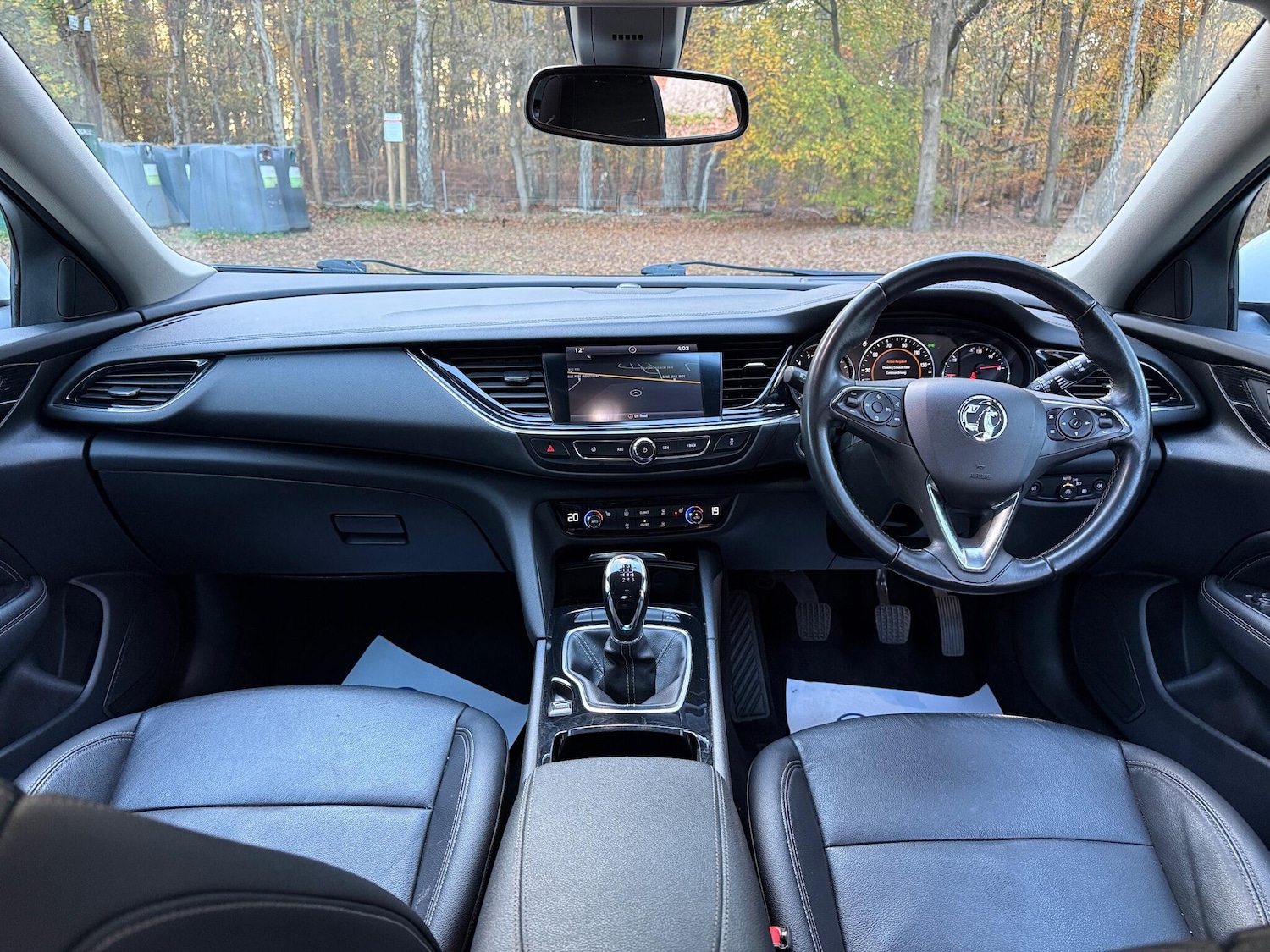 Used Vauxhall Insignia 2017 for sale - 77040841: Photo 3