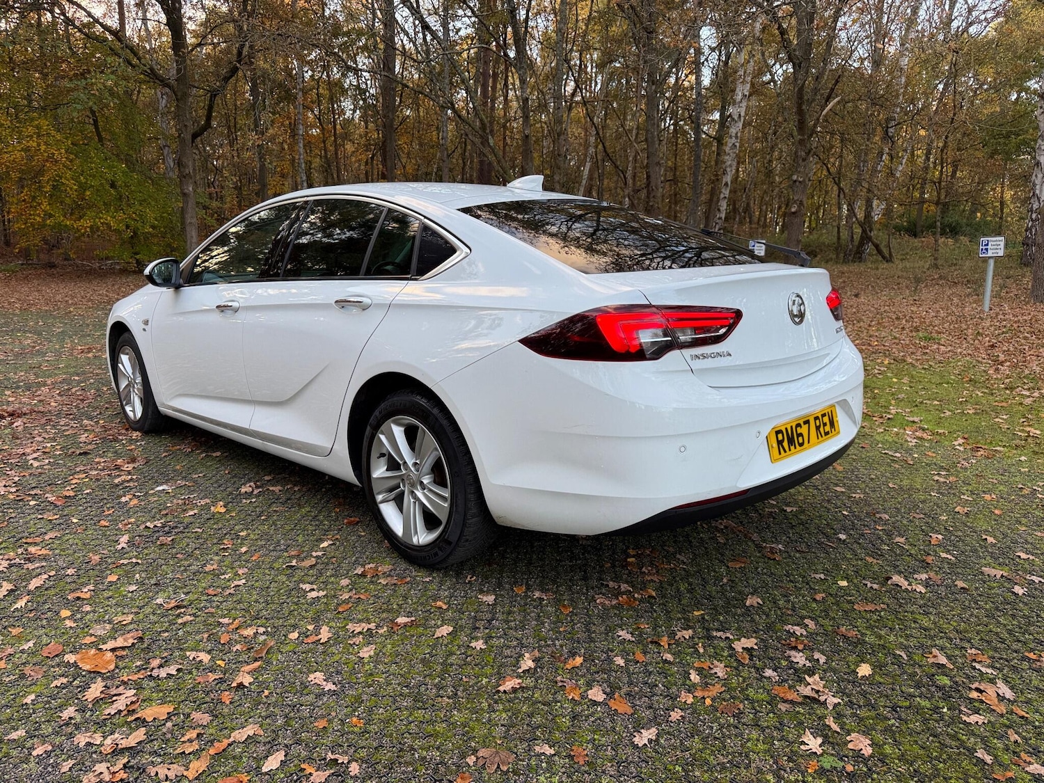 Used Vauxhall Insignia 2017 for sale - 77040841: Photo 5