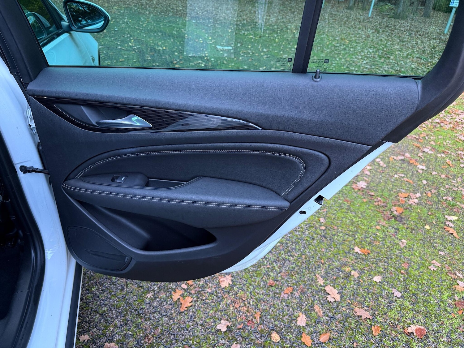 Used Vauxhall Insignia 2017 for sale - 77040841: Photo 53