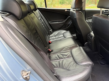 Used Volkswagen Passat 2009 for sale - 78319076: Photo