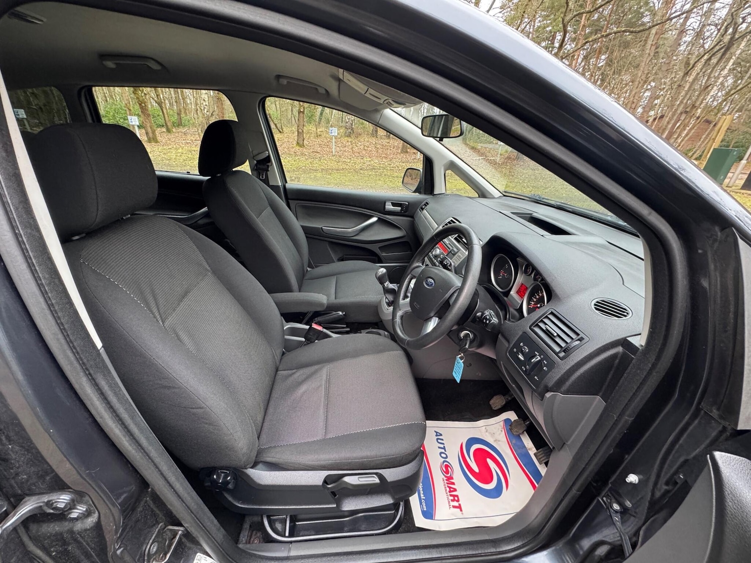 Used Ford C-Max 2010 for sale - 77396247: Photo 4