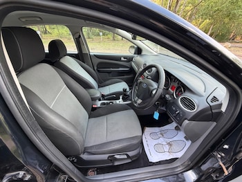 Used Ford Focus 2011 for sale - 78999396: Photo