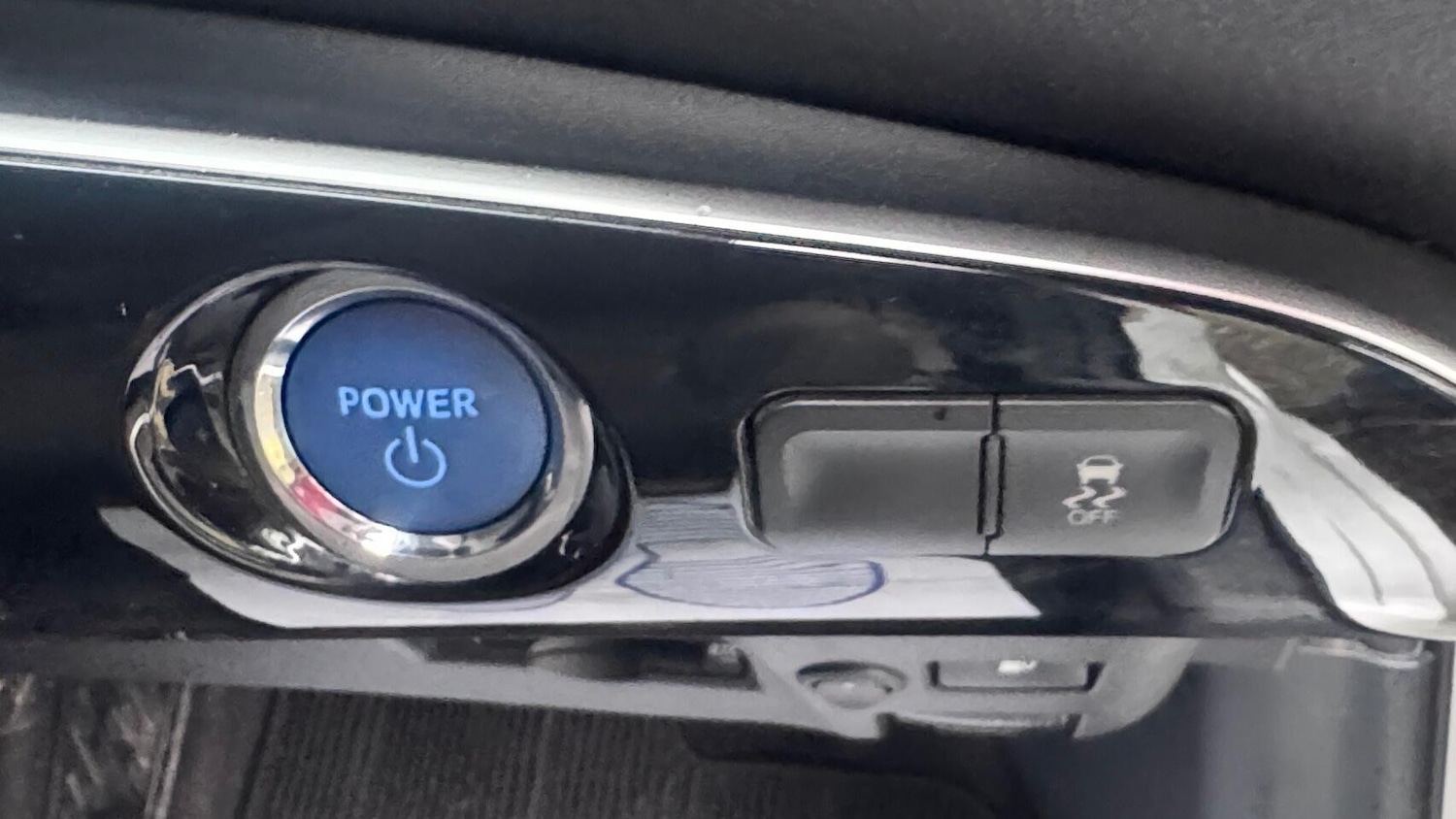 Used Toyota Prius 2025 for sale - 77040411: Photo 30