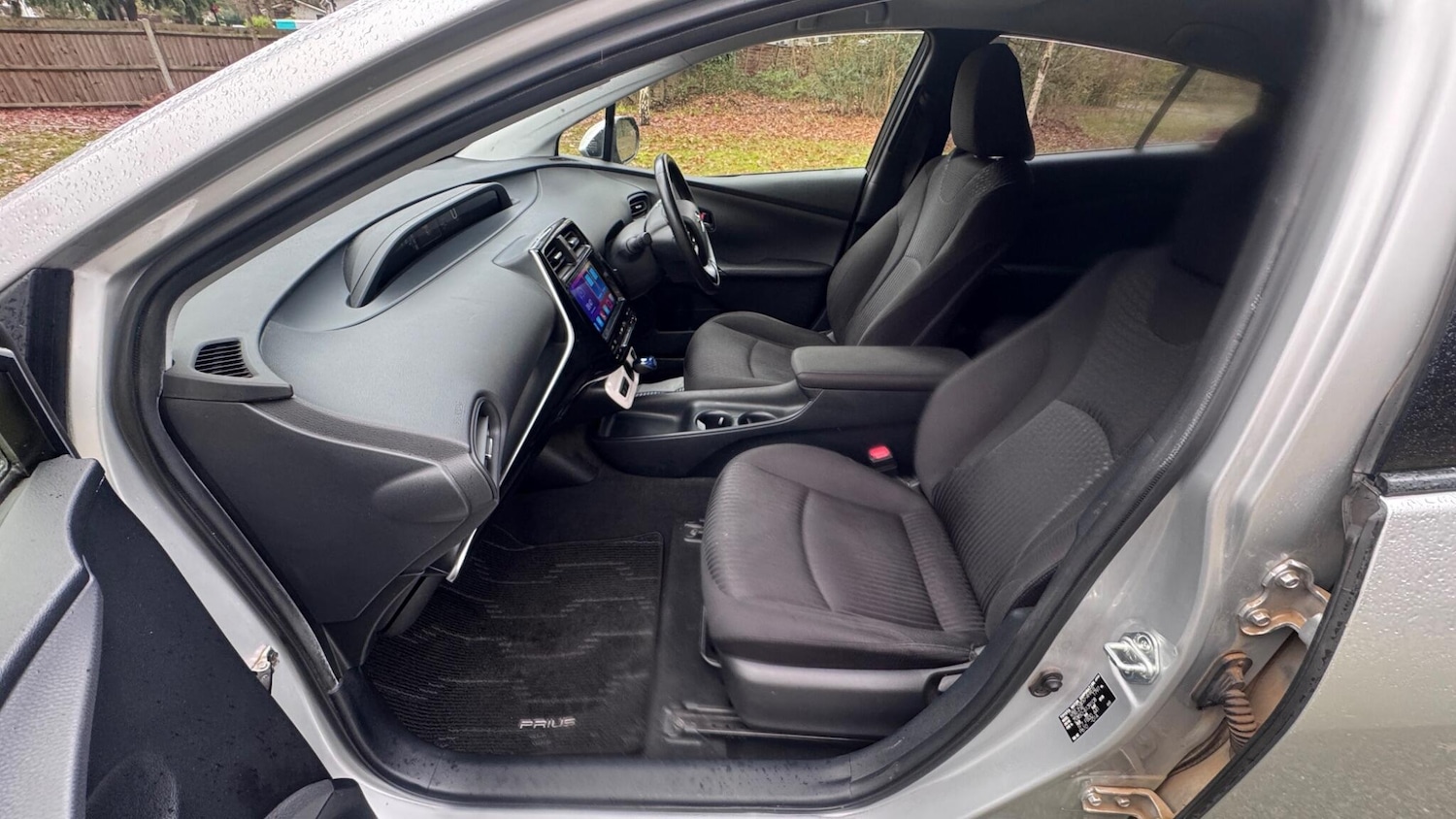 Used Toyota Prius 2025 for sale - 77040411: Photo 31