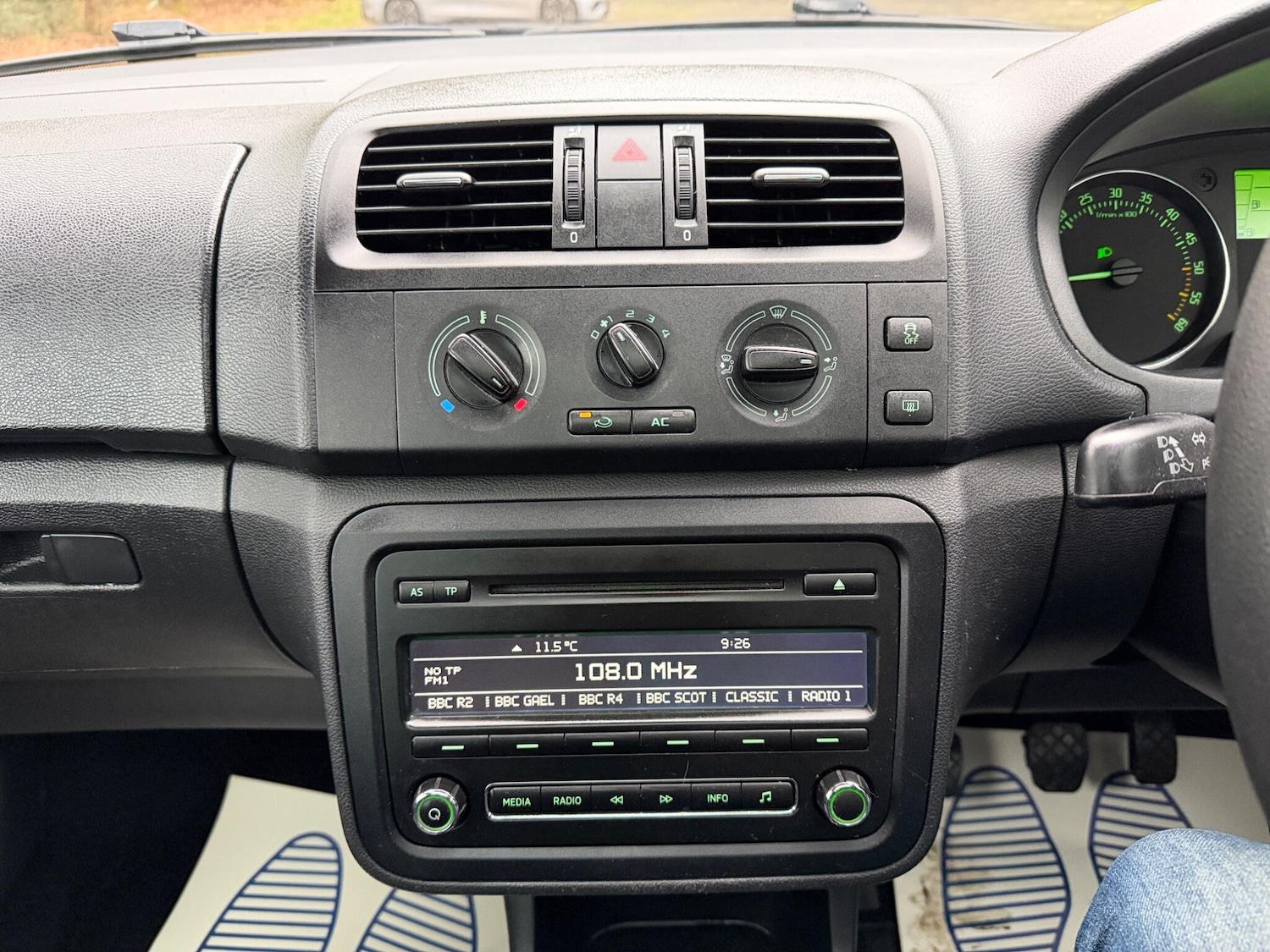 Used Skoda Roomster 2014 for sale - 77633691: Photo 28