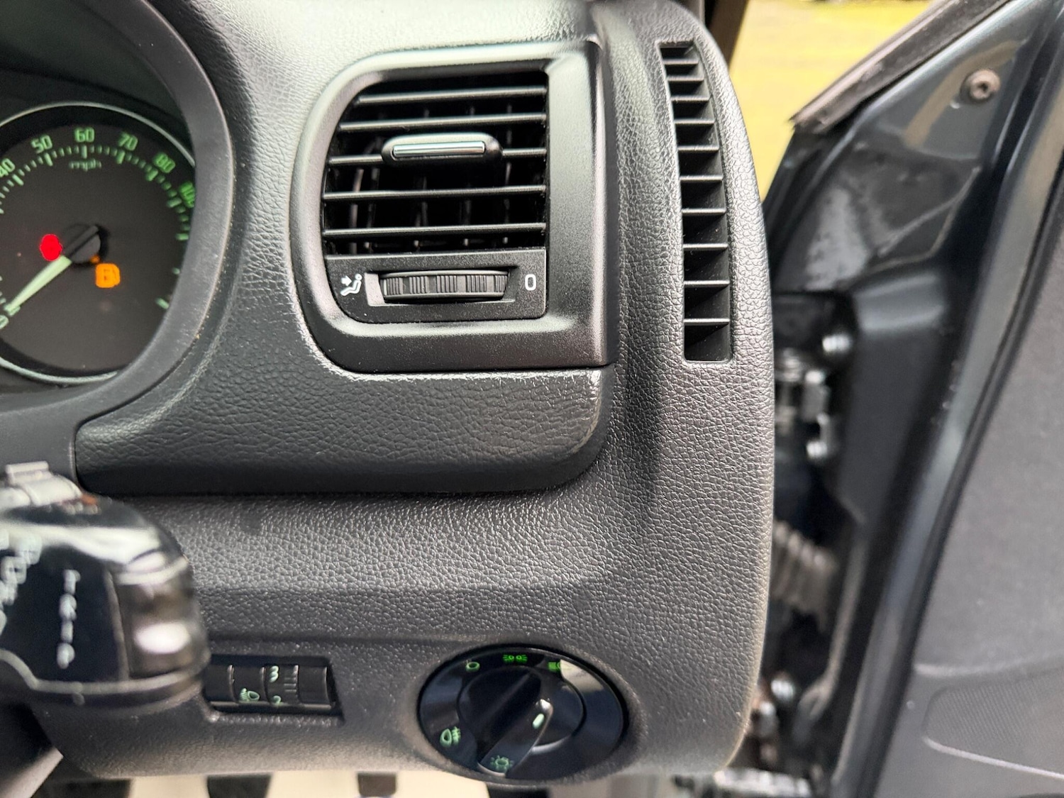 Used Skoda Roomster 2014 for sale - 77633691: Photo 42