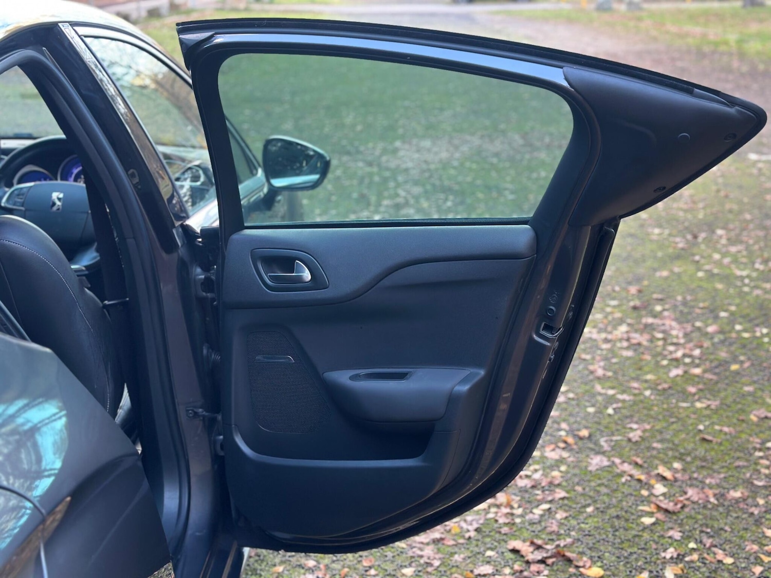 Used DS Automobiles DS 4 2015 for sale - 77040003: Photo 37