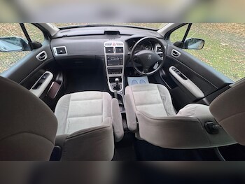 Used Peugeot 307 2009 for sale - 77039980: Photo