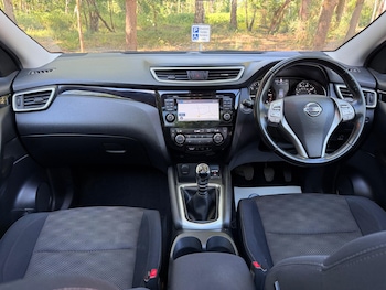 Used Nissan Qashqai 2015 for sale - 79544054: Photo