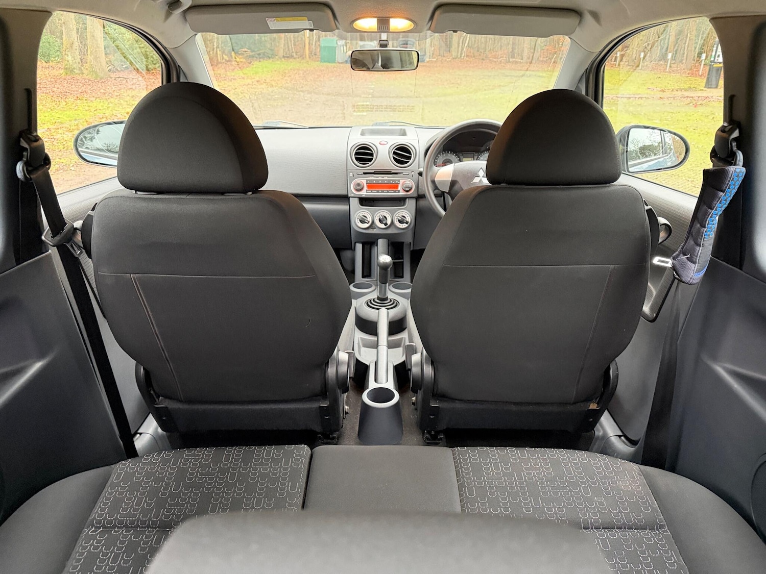 Used Mitsubishi Colt 2011 for sale - 77040146: Photo 19