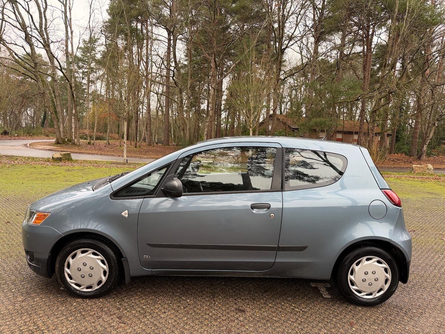 Used Mitsubishi Colt 2011 for sale - 77040146: Photo 6